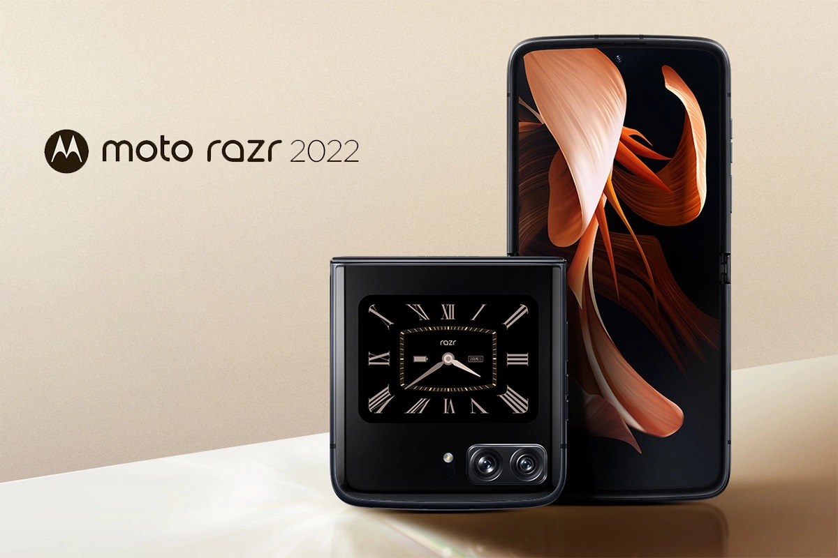 الاختلافات بين هاتف Motorola Razr 2022 وبين الإصدار السابق